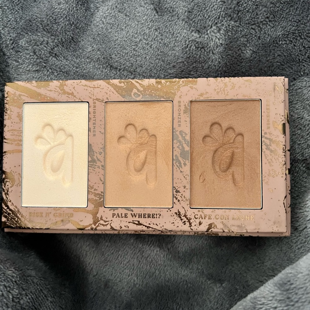 Alamar Cosmetics complexion Trio